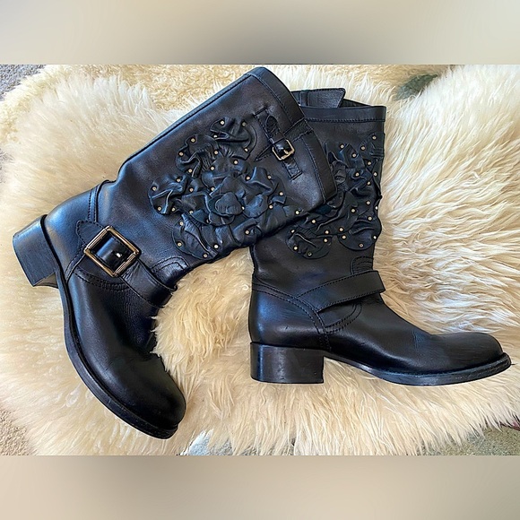 Valentino Garavani Shoes - HOST PICK!! 🥳Valentino Unveils: Exquisite Leather Mid-Calf Moto Boots 🖤👢🌹